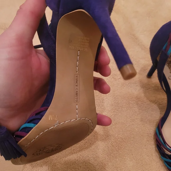 Vince Camuto Strappy heels - Picture 7 of 8